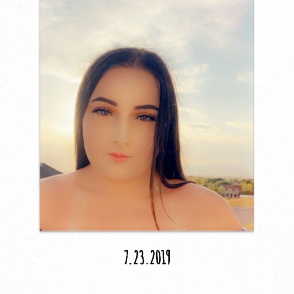 Meet your Posher, Janessa